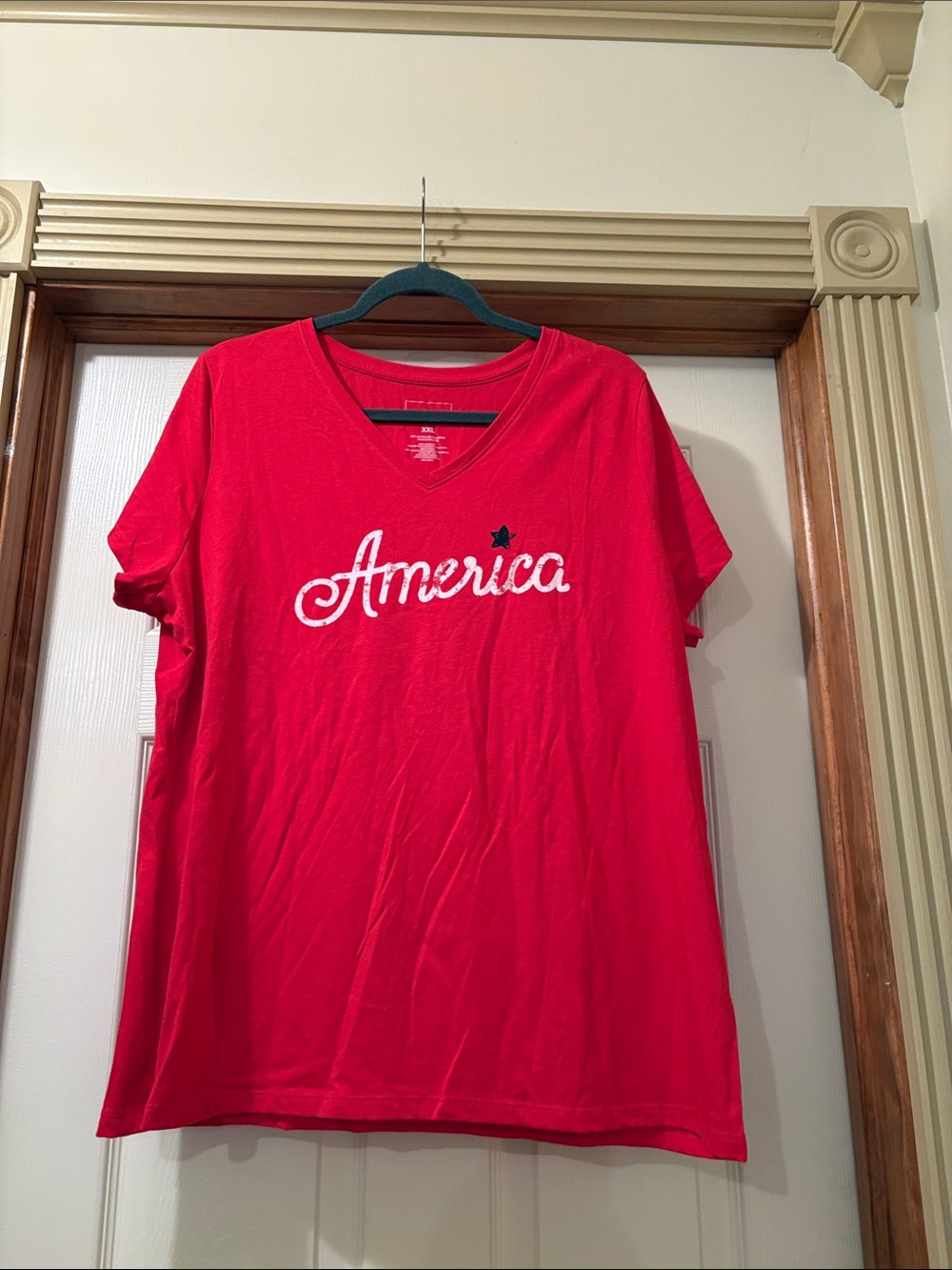 Sonoma Red V-Neck 'America' Graphic Tee